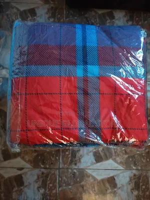 Quality Bedsheet With 3 Pillows Case