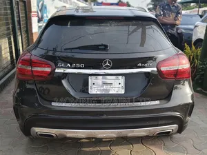Mercedes-Benz GLA 250 2018 Black