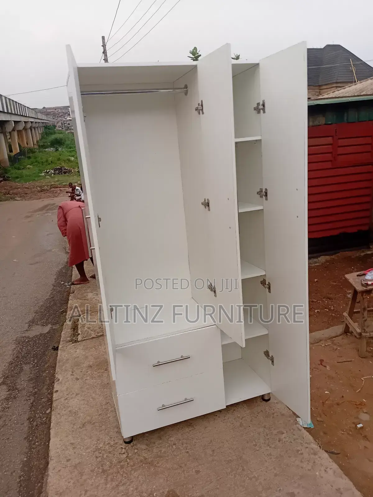 3ft by 6ft Wardrobe