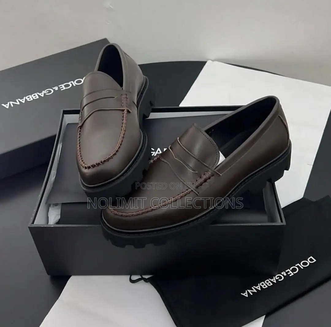 Dolce Gabbana Classy Leather Loafers