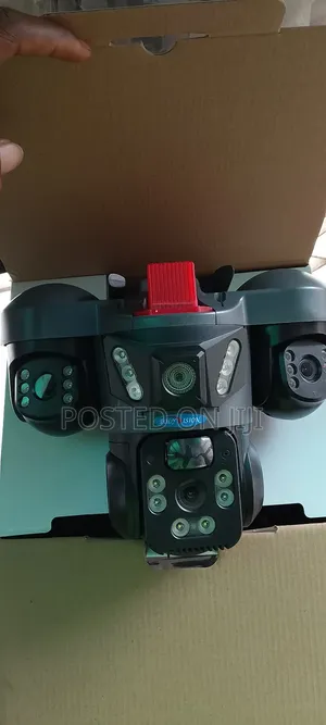 T31 Triple Len's Solar PTZ Camera
