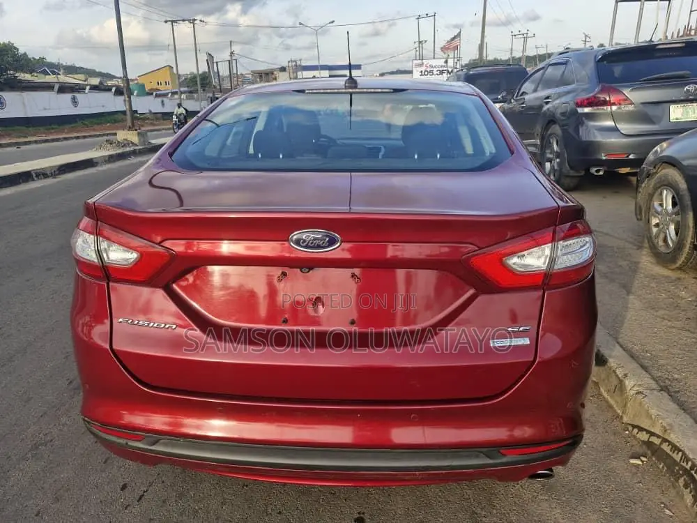 Ford Focus 2015 Red