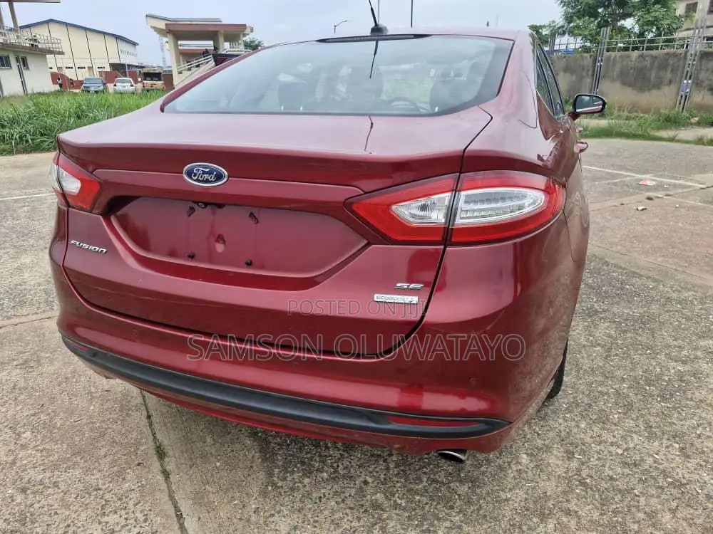 Ford Focus 2015 Red