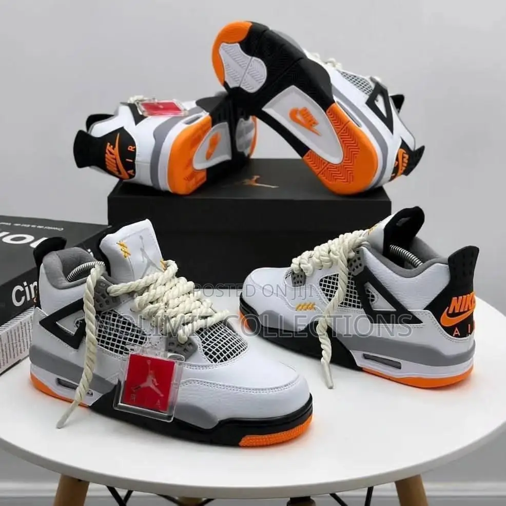 Nike Air Jordan 4 Retro