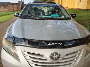 Toyota Camry LE 4dr Sedan (2.4L 4cyl 5A) 2008 Silver