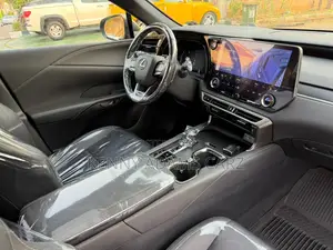 Lexus RX 2023 Green