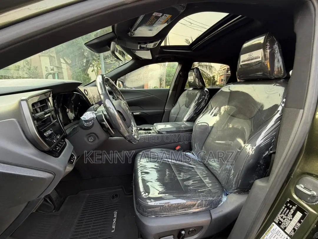 Lexus RX 2023 Green