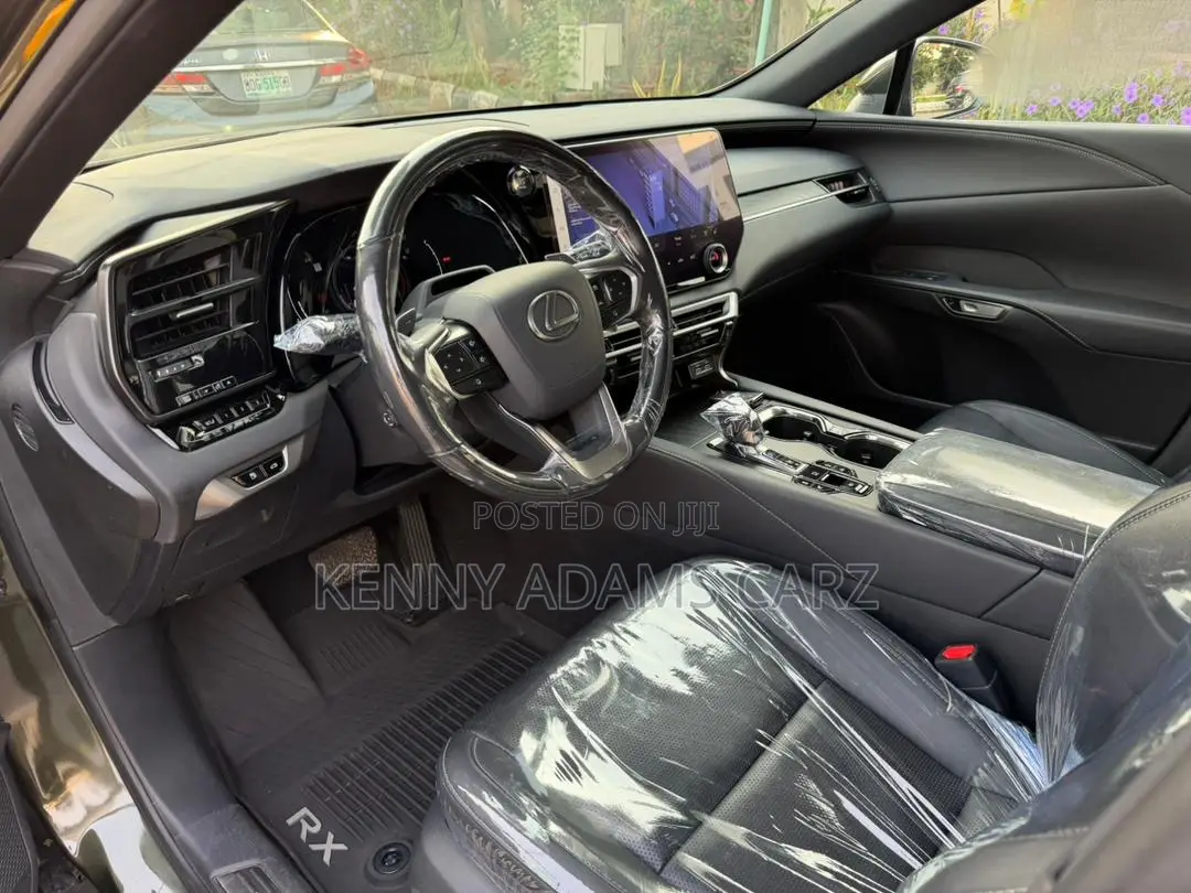 Lexus RX 2023 Green