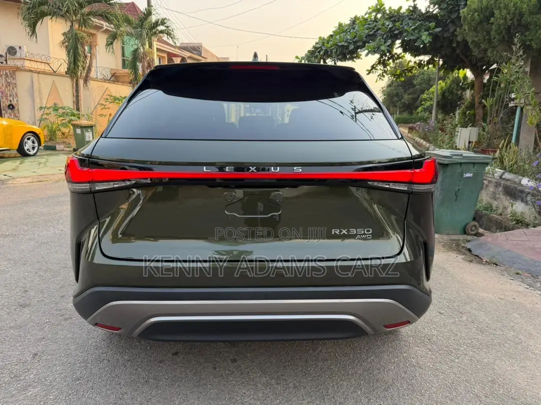 Lexus RX 2023 Green