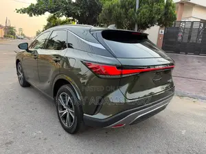 Lexus RX 2023 Green