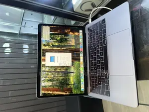 Laptop Apple MacBook Pro 2018 8GB Intel Core i5 SSD 256GB