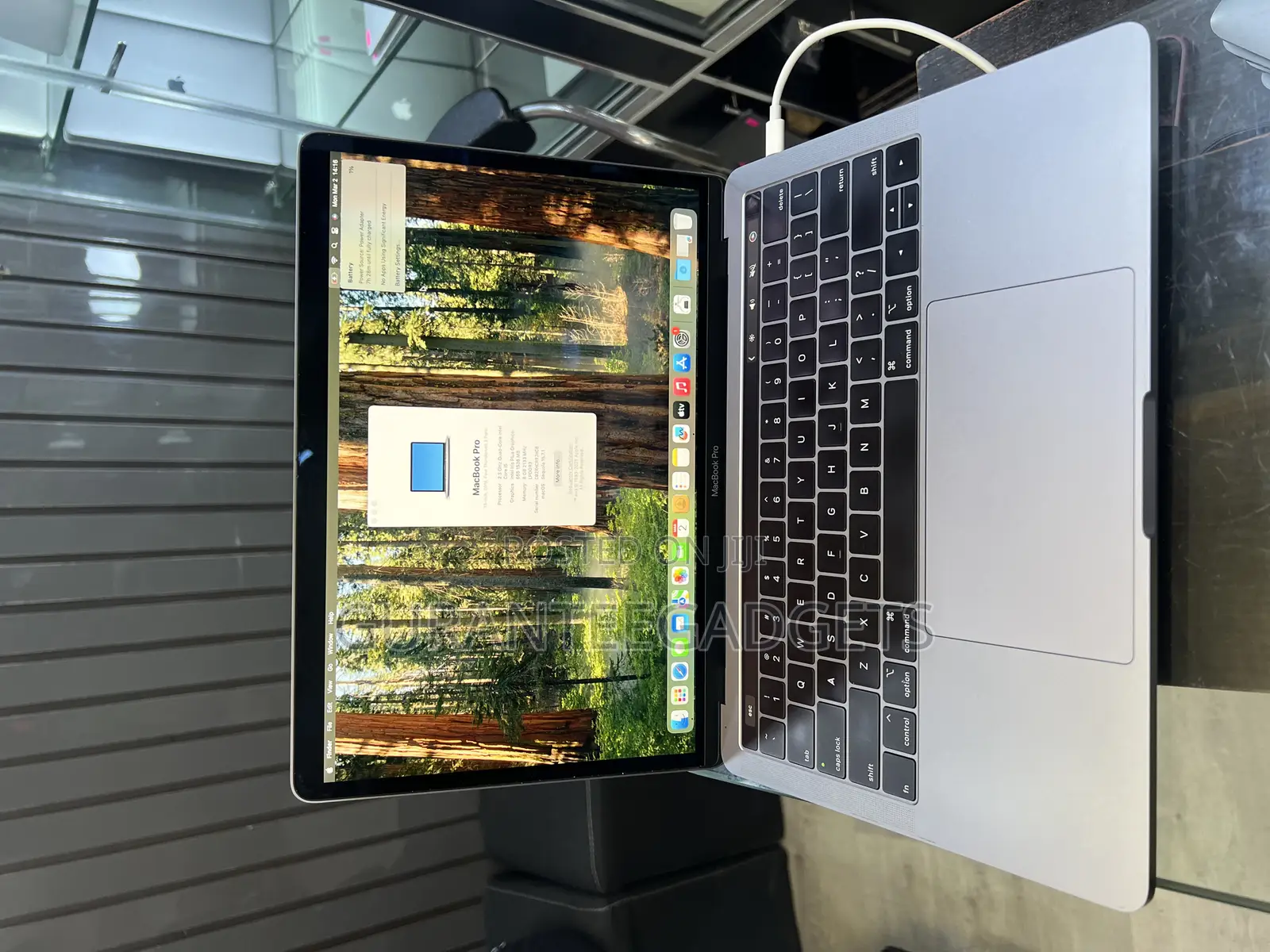 Laptop Apple MacBook Pro 2018 8GB Intel Core i5 SSD 256GB