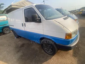 Volkswagen Transporter 1983 White