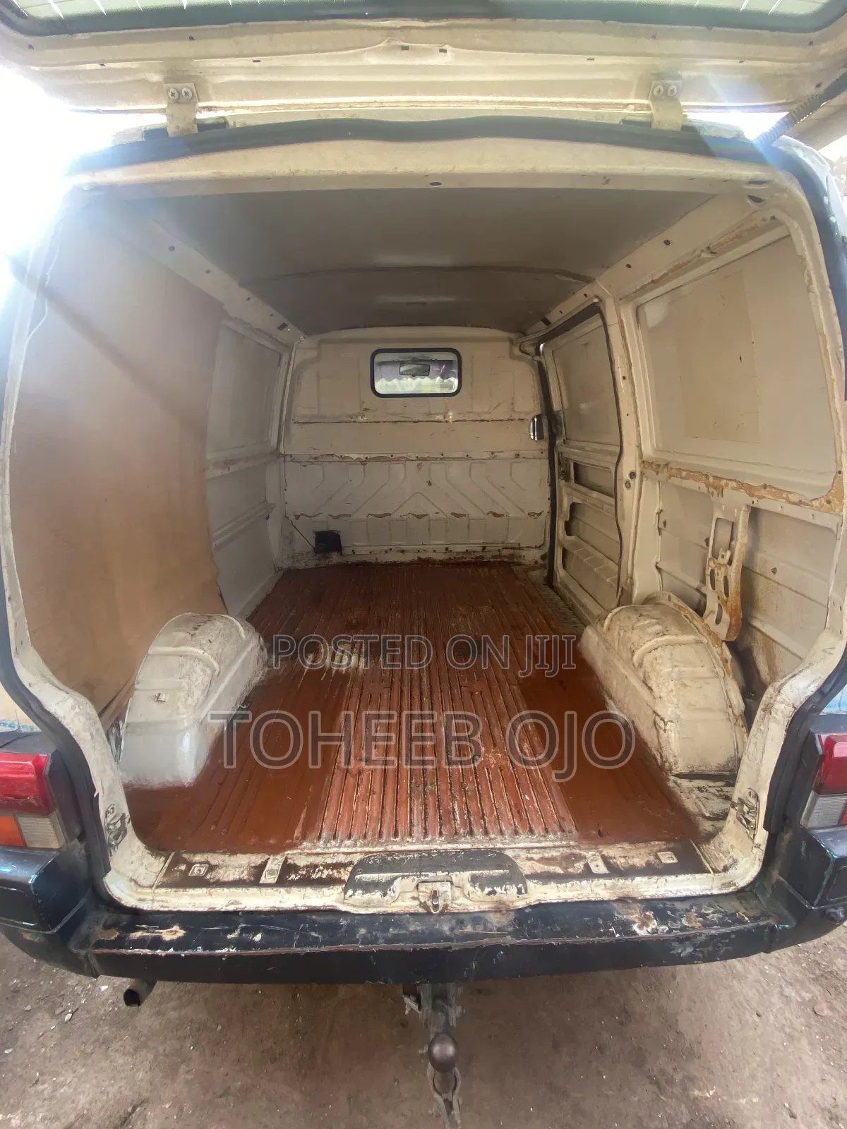 Volkswagen Transporter 1983 White