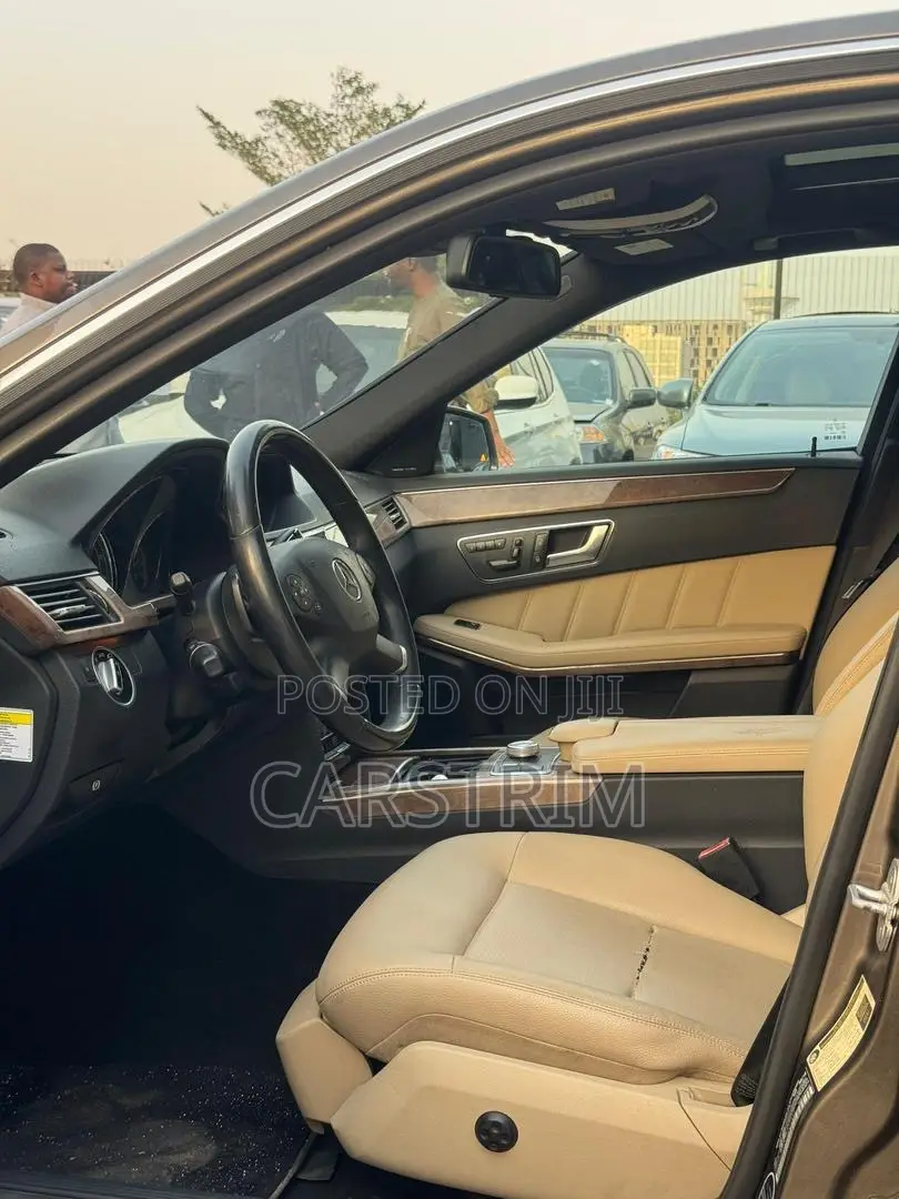 Mercedes-Benz E350 2012 Brown