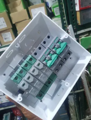 Premium Solar Dc Components – Busbars, Mc4 & Power Accessories