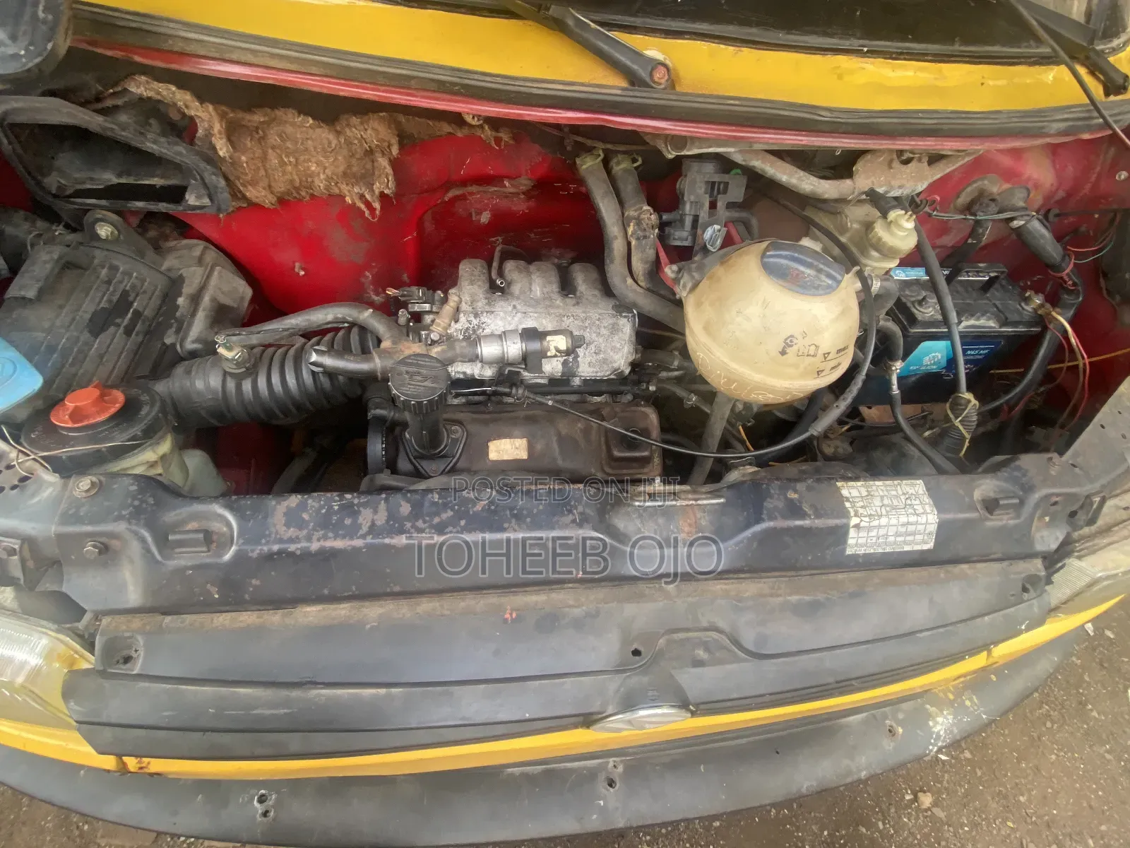 Volkswagen Transporter 1989 Yellow