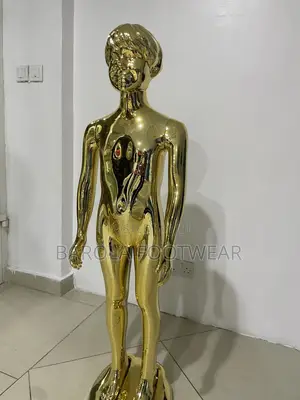 Mannequin Children