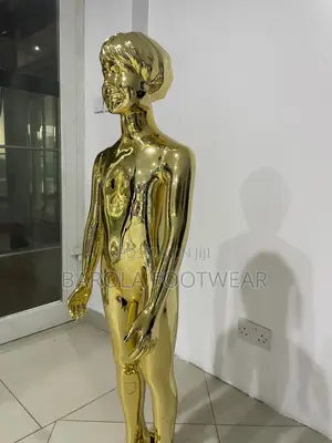 Mannequin Children