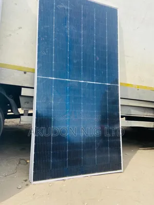 650watts 144cells High Efficiency Canadian Biaficial Solar Panels