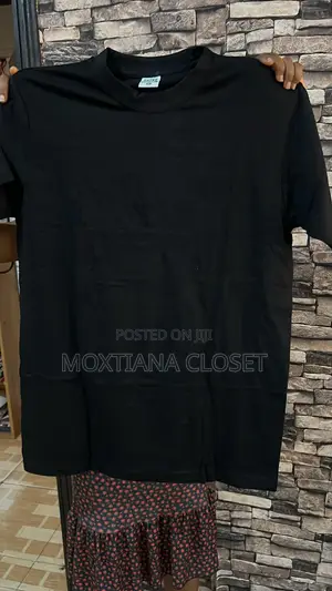 Plain Roundneck