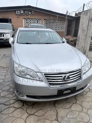 Lexus ES 350 2010 Silver