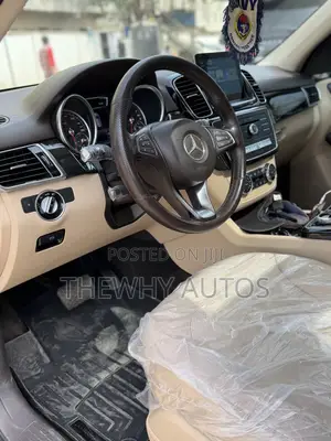 Mercedes-Benz GLE-Class GLE 350 2017 Brown