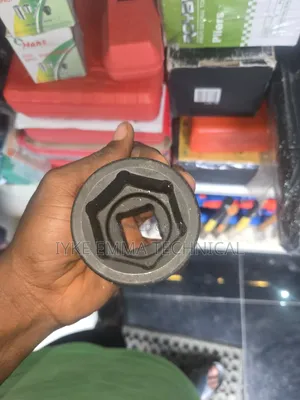 Impact Socket 1-7/8 6 Points Type