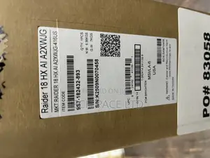 New Laptop MSI Raider 18 HX AI A2XW 64GB Intel Core Ultra 9 SSD 2T
