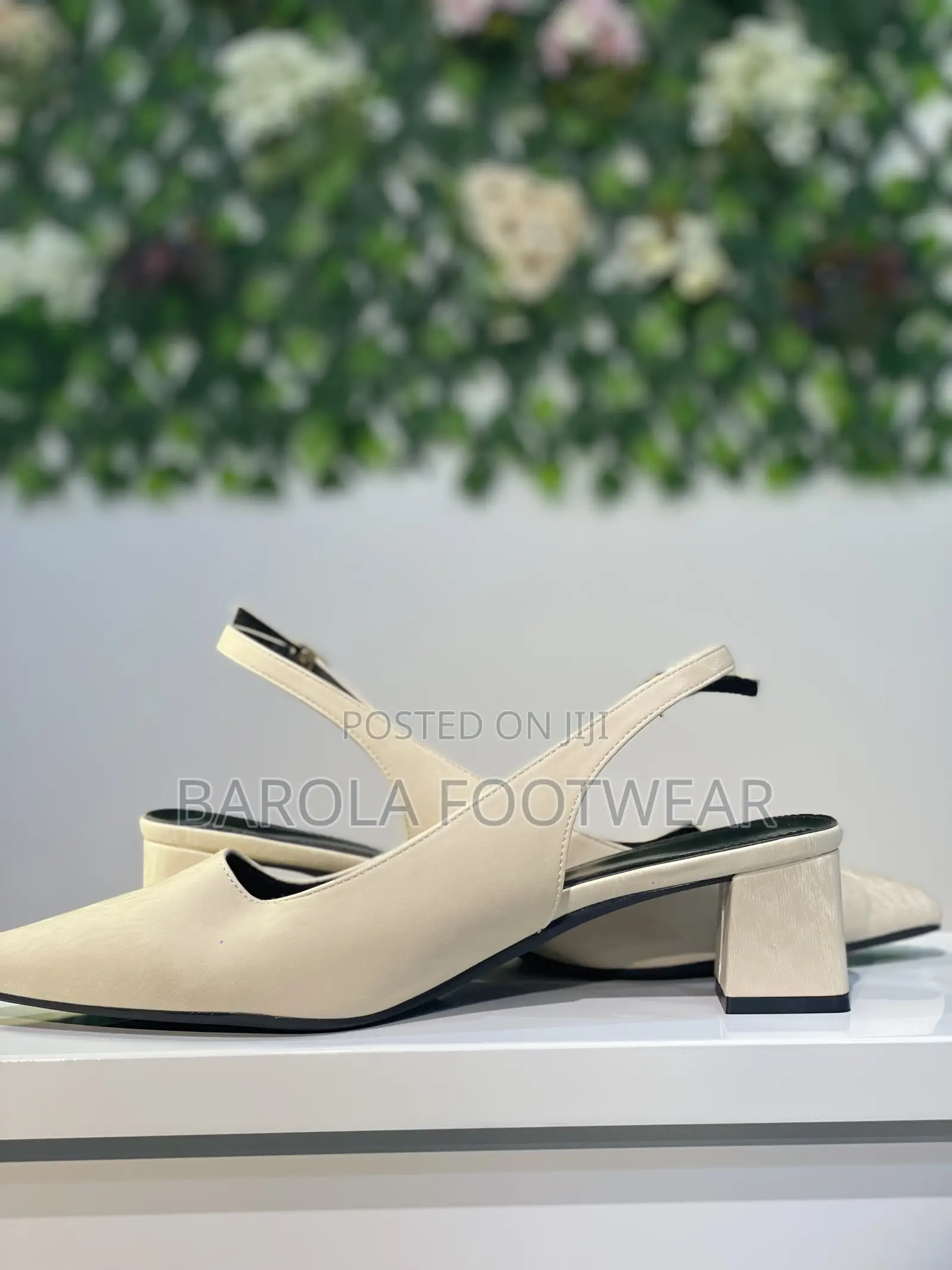 Size 44 French Retro Chunky Heel