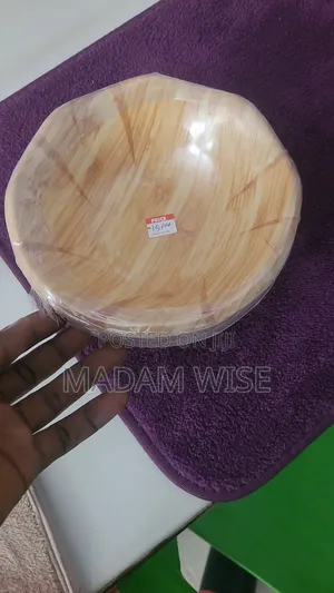 Unbreakable Dish . Quality Plates