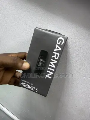 Garmin Vívosmart 5, Fitness Tracker, Long-lasting Battery - Black