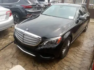 Mercedes-Benz C300 2015 Black