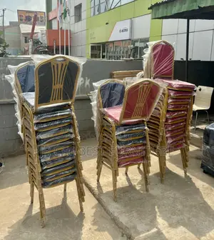 Massive Quality Banquet Chairs Used for Different Purposes and Event