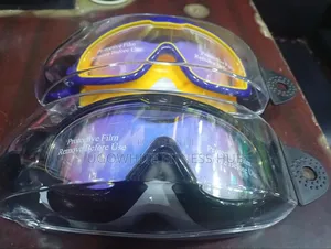 Anti-Fog, Uv-Protective Swimming