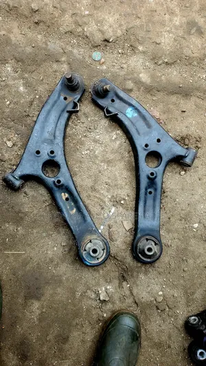 Picanto 2012 Front Low Arm Set