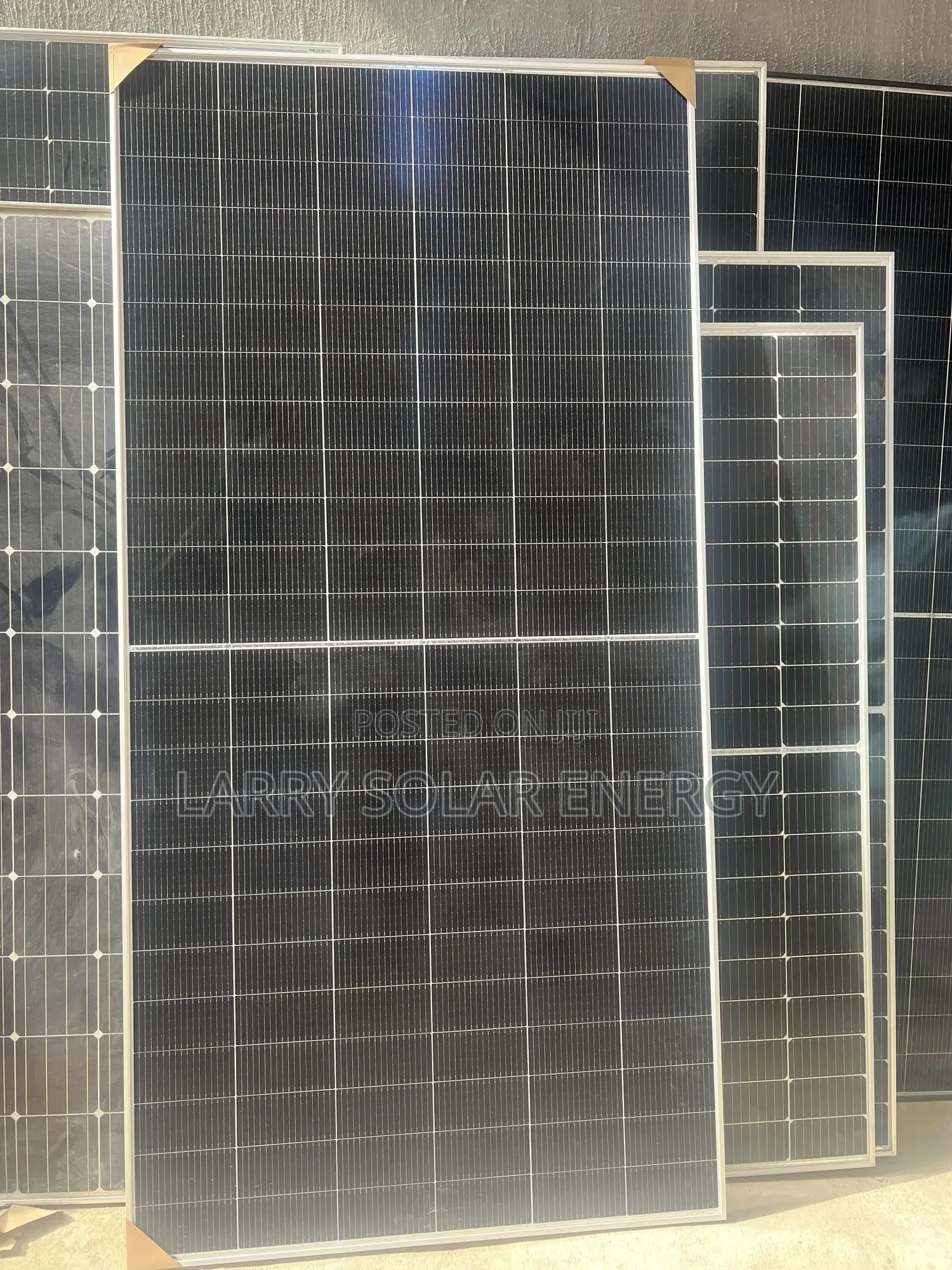 680w Canadian Solar Panel