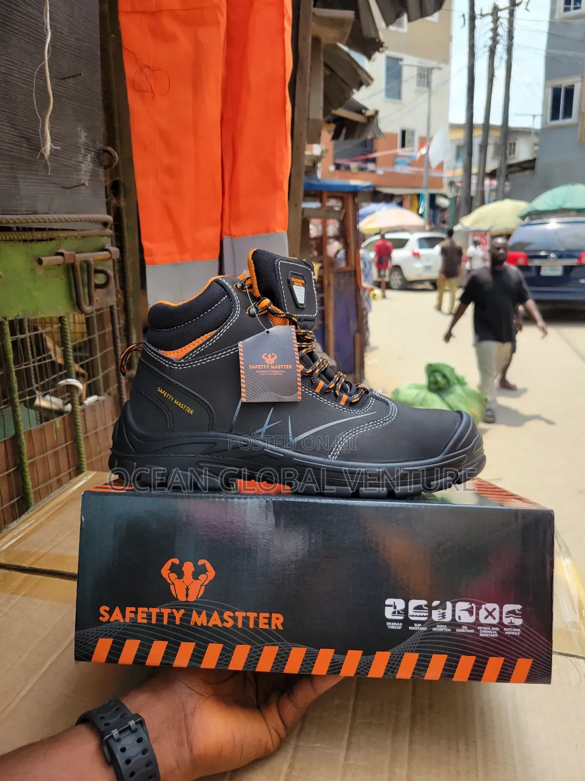Safety Master Boot