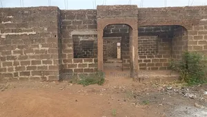 4bdrm Bungalow in Kilanko Offa Garrage, Ilorin South for sale