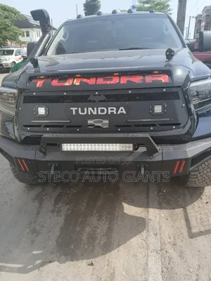 Toyota Tundra 2022 Blue