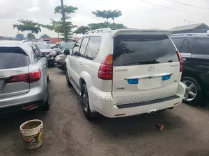 Lexus GX 470 Sport Utility 2006 White