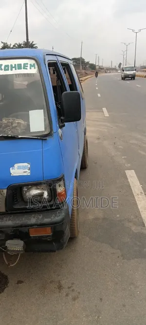 Daihatsu Hijet 2005 Blue