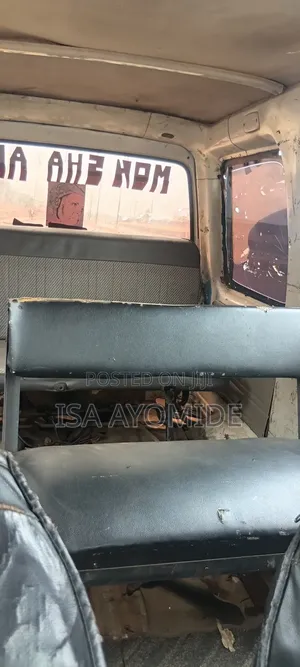 Daihatsu Hijet 2005 Blue