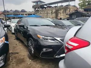 Lexus ES 300H FWD 2015 Black