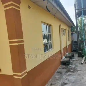 2bdrm Block of Flats in Ikorodu Garage for sale