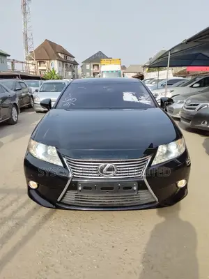 Lexus ES 2014 Black