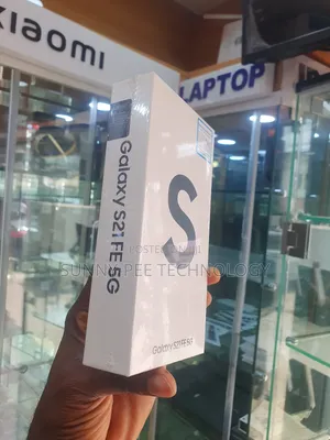 New Samsung Galaxy S21 FE 5G 128 GB Black