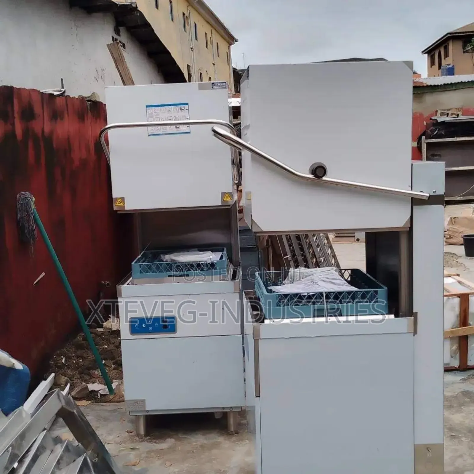 Commercial Industrial Dishwasher