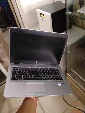 Laptop HP EliteBook 840 G3 8GB Intel Core i5 SSD 256GB