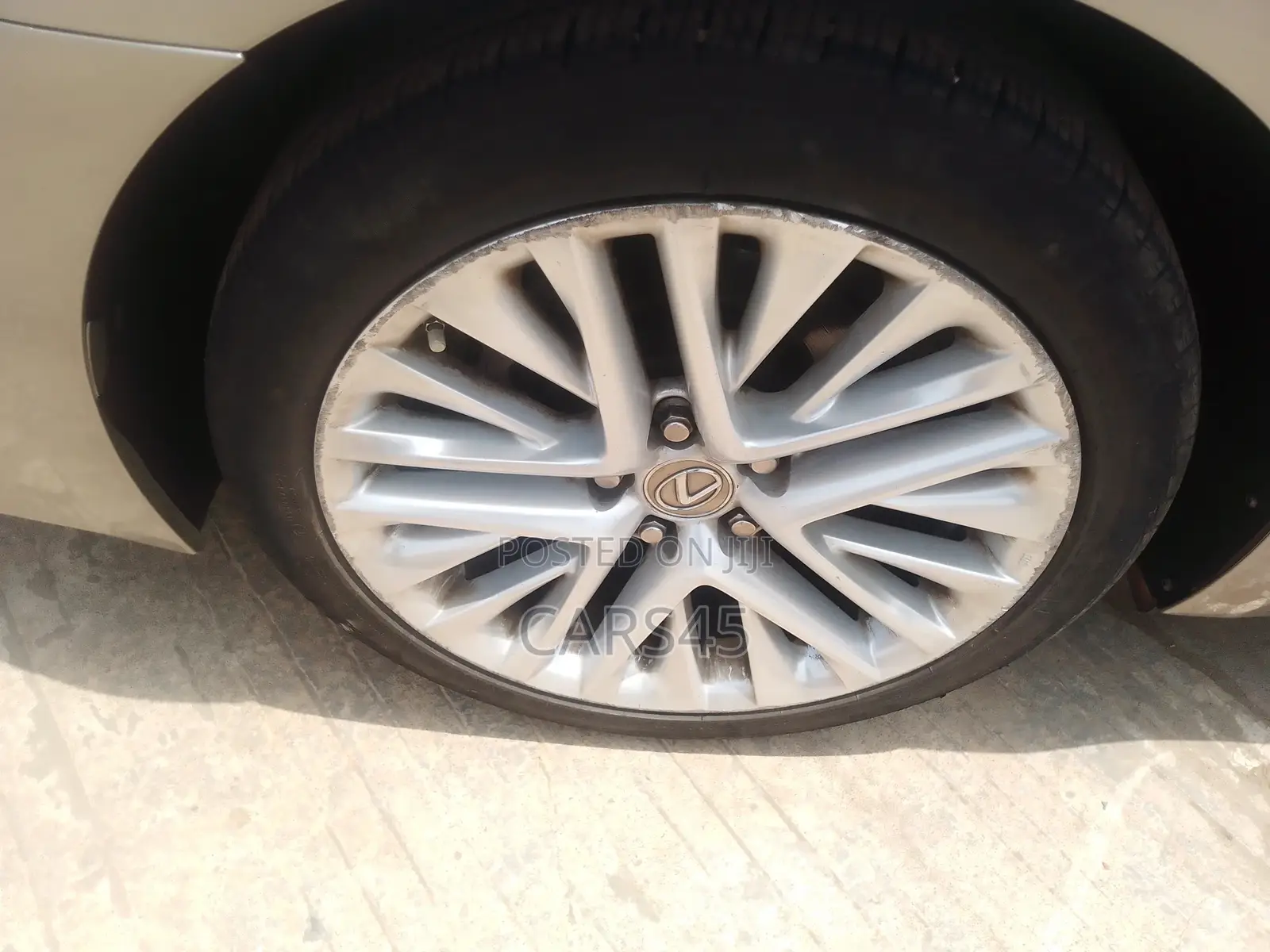 Lexus ES 2016 Gray